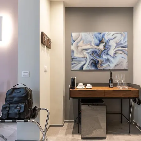 Beplace Apartments In Duomo Milan Exterior photo