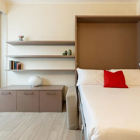 Beplace Apartments In Duomo Milan Exterior photo
